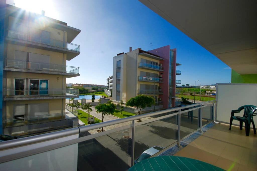 Parasol Appartment São Martinho do Porto Exterior foto